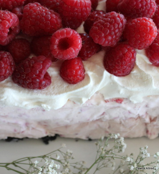 whipped-raspberry-dessert2