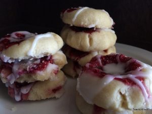 raspberry-thumbprint-cookies-001
